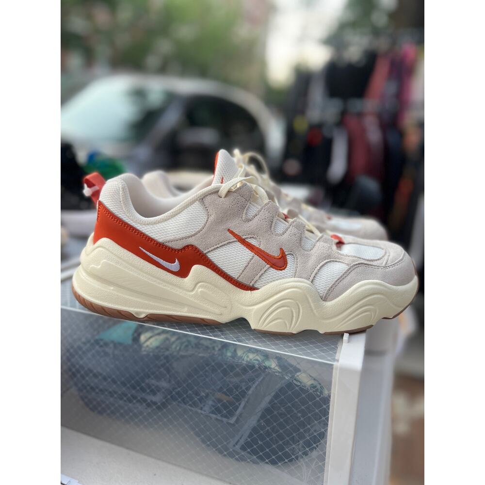 Nike Tech Hara | Brand New | Size 11 (W), Size 9.5 (M)